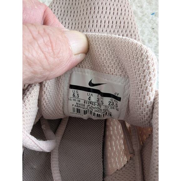 Nike Womens Tanjun Pink Running Shoes Sneakers Lace Up Comfort Breathable SZ 6.5 - Picture 7 of 7